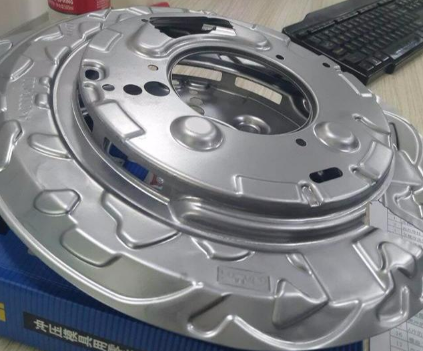【兆恒機械】沖壓模具拉伸、成型、沖孔材料使用禁忌及折彎工藝細節(jié)處理